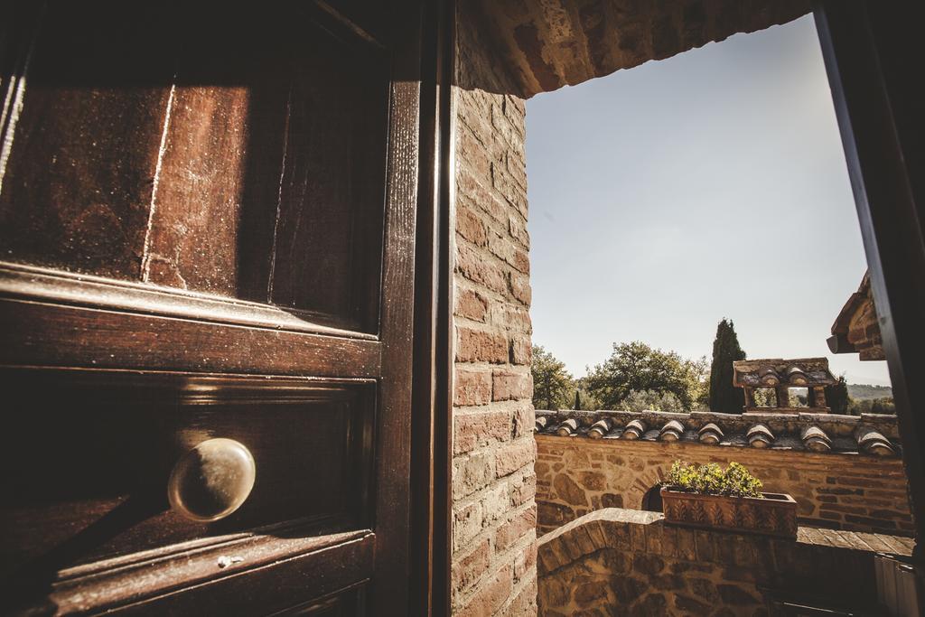 Agriturismo Zampugna Montefollonico Exteriér fotografie