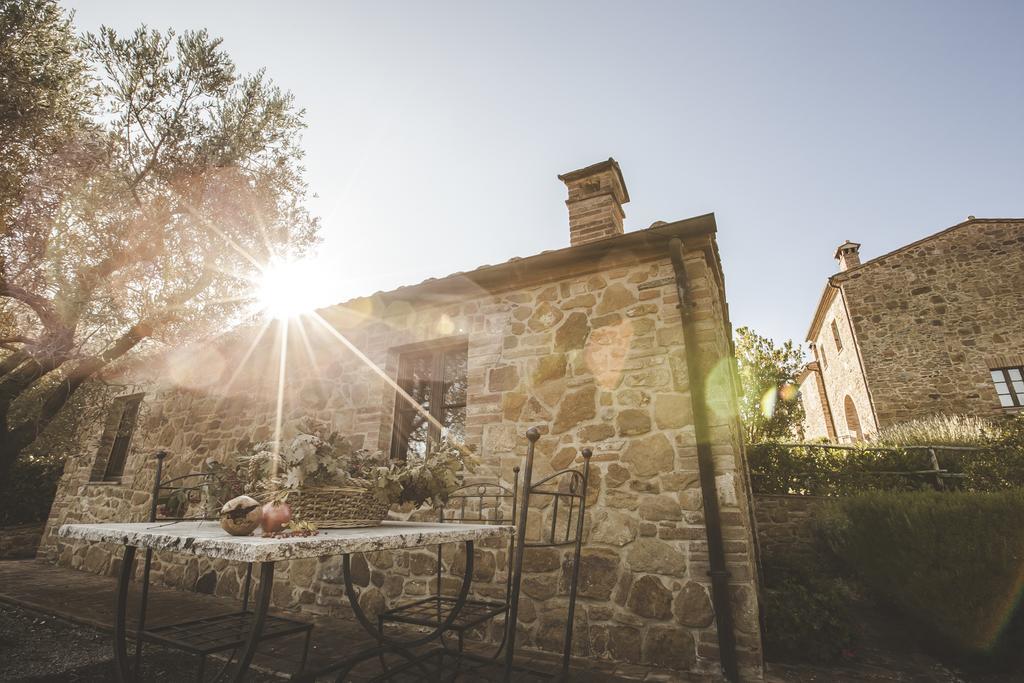 Agriturismo Zampugna Montefollonico Exteriér fotografie