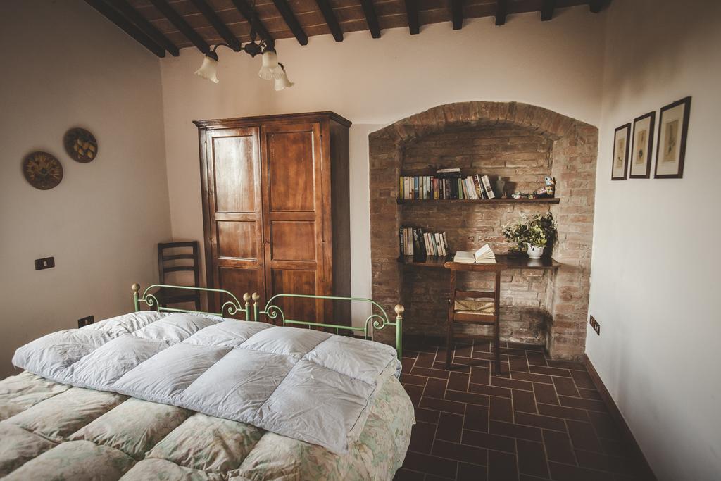 Agriturismo Zampugna Montefollonico Exteriér fotografie