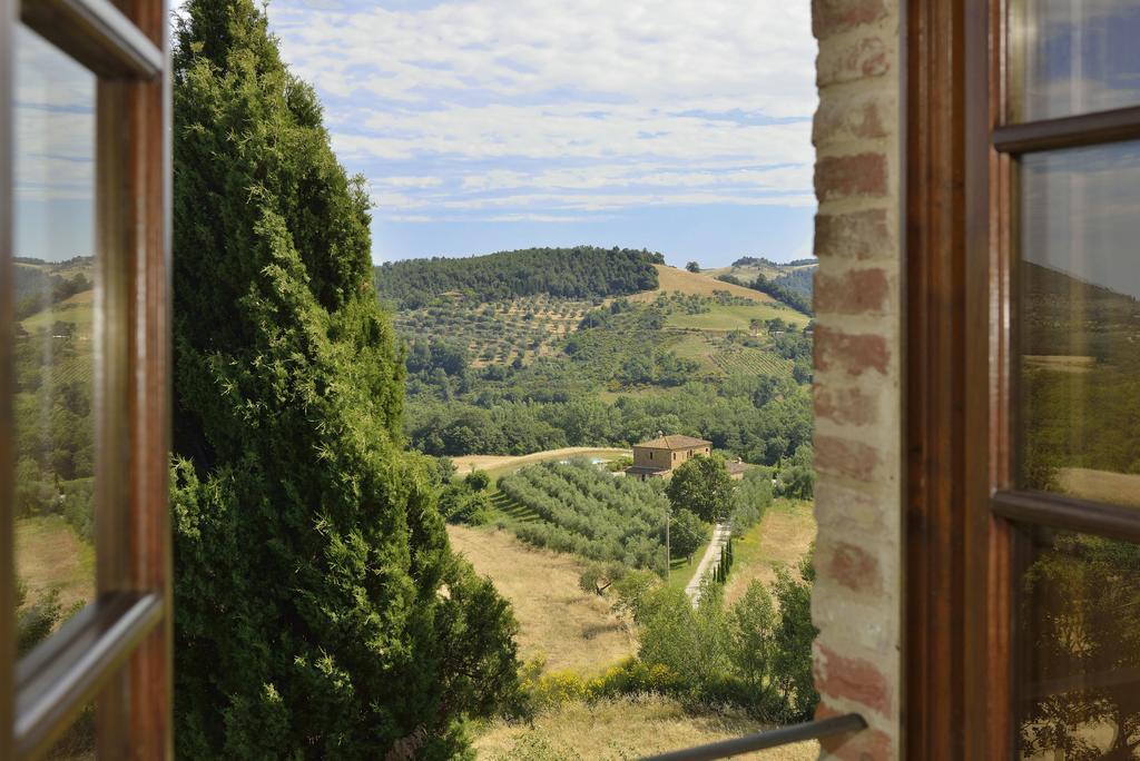 Agriturismo Zampugna Montefollonico Exteriér fotografie